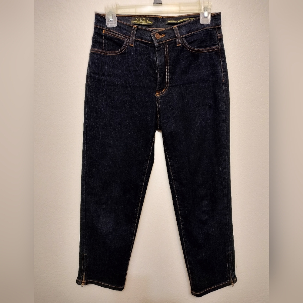 NYDJ TUMMY TUCK JEANS LOVELY EXCELLENT CAPRIS!
